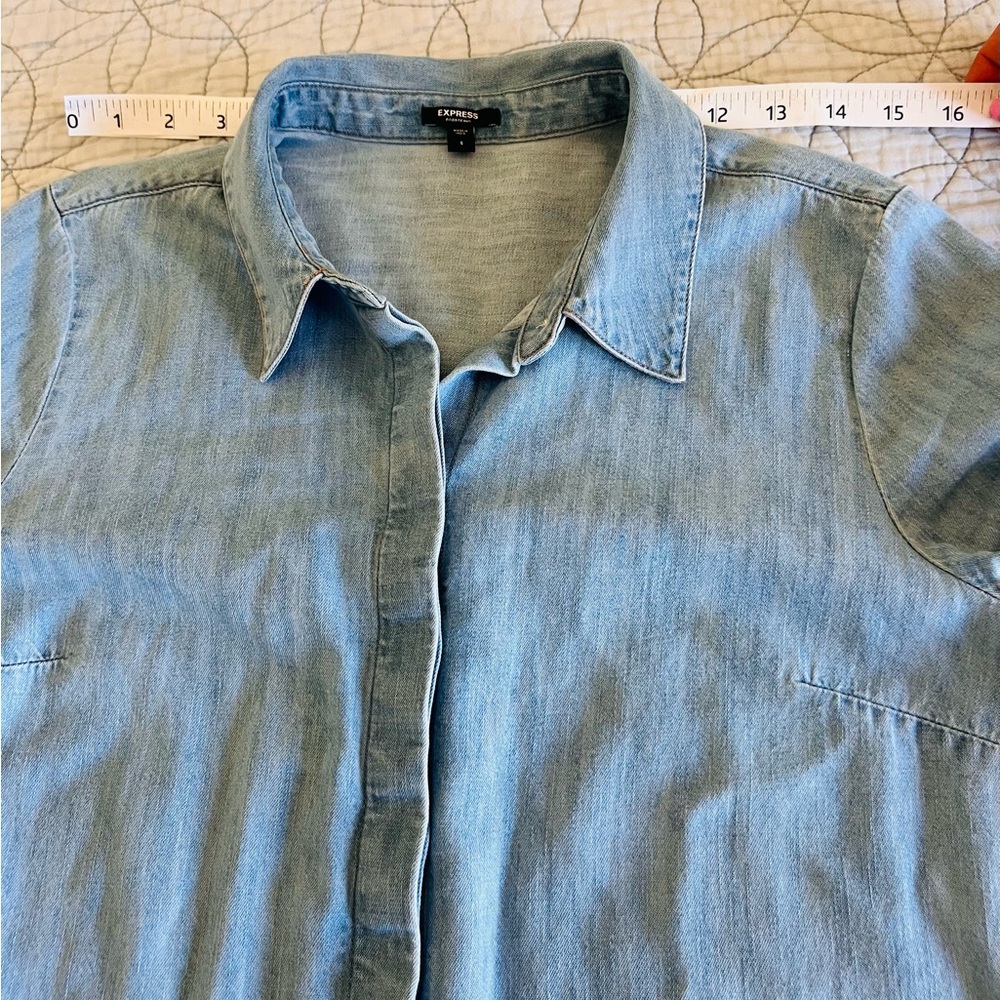 Express Light Blue Casual Shirt women size small denim - Picture 8 of 11
